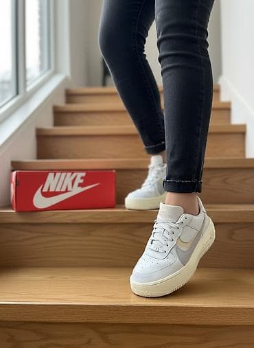 SNIŽENO!! Nike Air Force 1 Shadow – ženske patike - Model: Air Force na lalafo.rs SNIŽENO!! Nike Air Force 1 Shadow – ženske patike - Model: Air Force