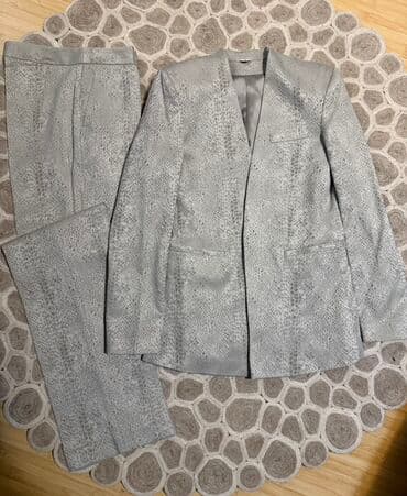 Dvodelno odelo, L, Fashion, bоја - Siva na lalafo.rs Dvodelno odelo, L, Fashion, bоја - Siva