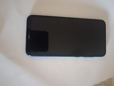 Huawei pametni telefon – plava boja - Ekran: veliki displej sa na lalafo.rs Huawei pametni telefon – plava boja - Ekran: veliki displej sa